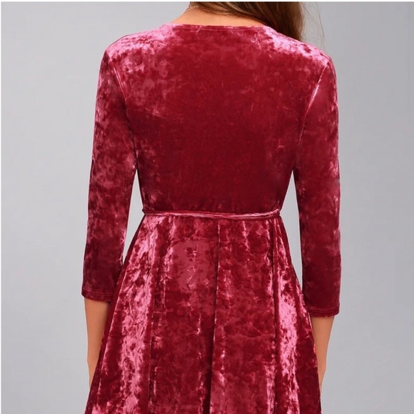 Lulus Blue Large Velvet Wrap Dress 💙 - Picture 4 of 5